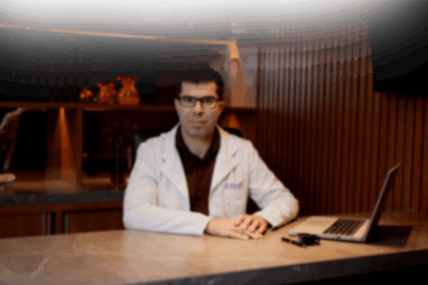 médico dr. Ricardo Kores