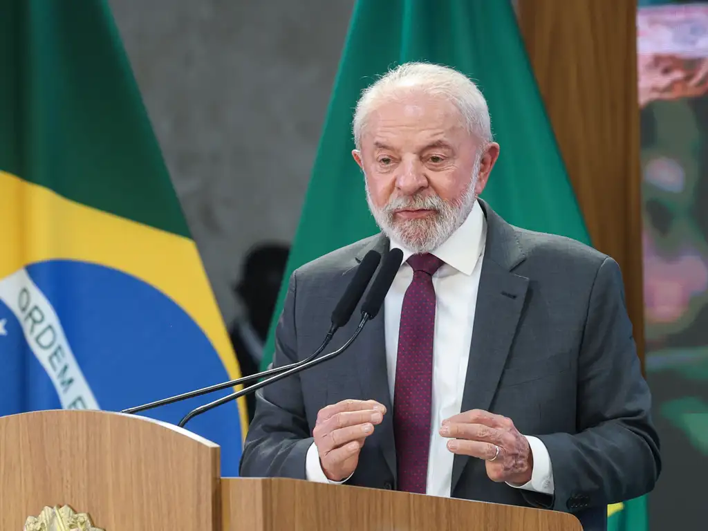 Câmara aprova isenção do IR para quem ganha até R$ 5 mil