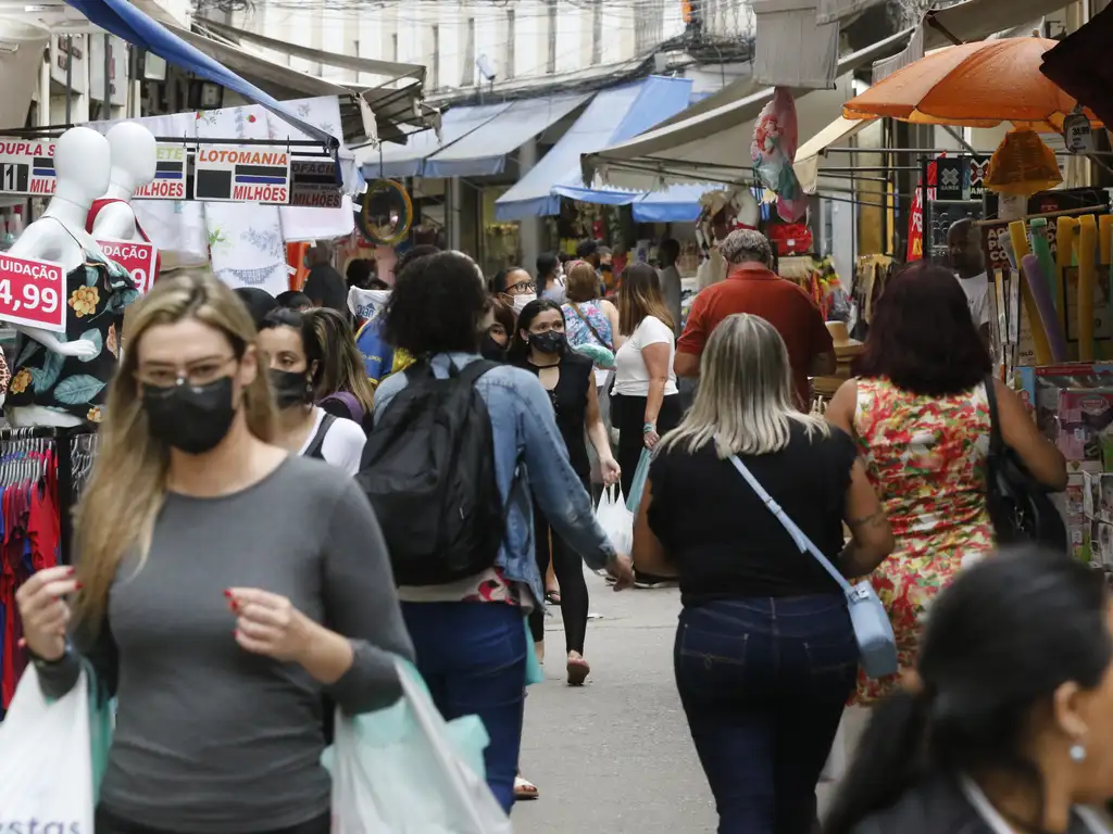 Economia brasileira cresce 3,4% em 2024, maior alta desde 2021