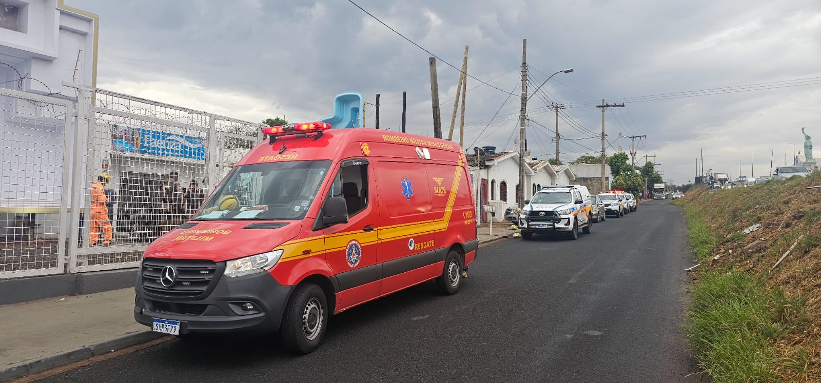 Empresário de 28 anos é morto a tiros em loja de piscinas, em Uberlândia