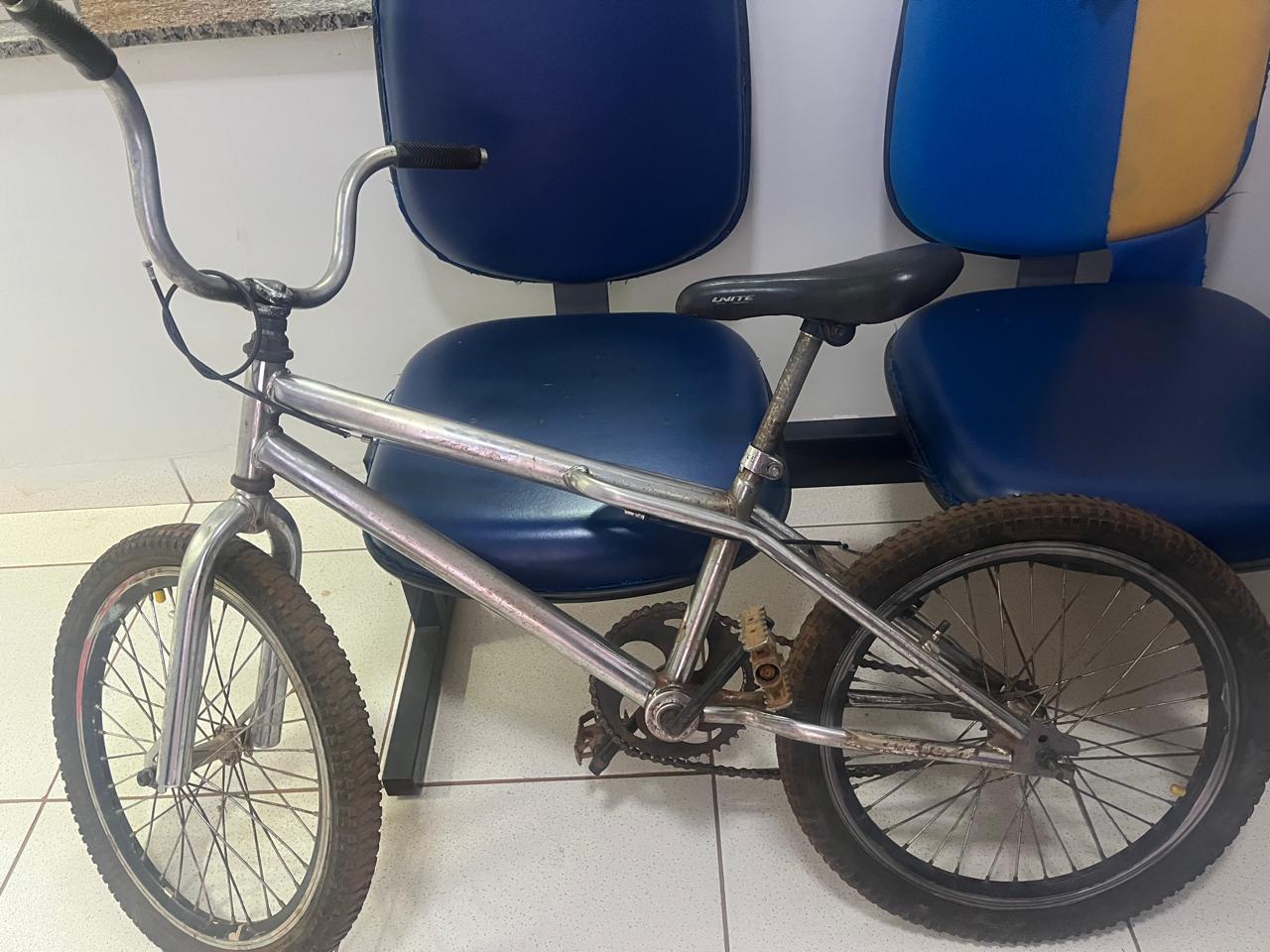 Garoto de 13 anos é apreendido após furtar e vender bicicleta em Iraí de Minas