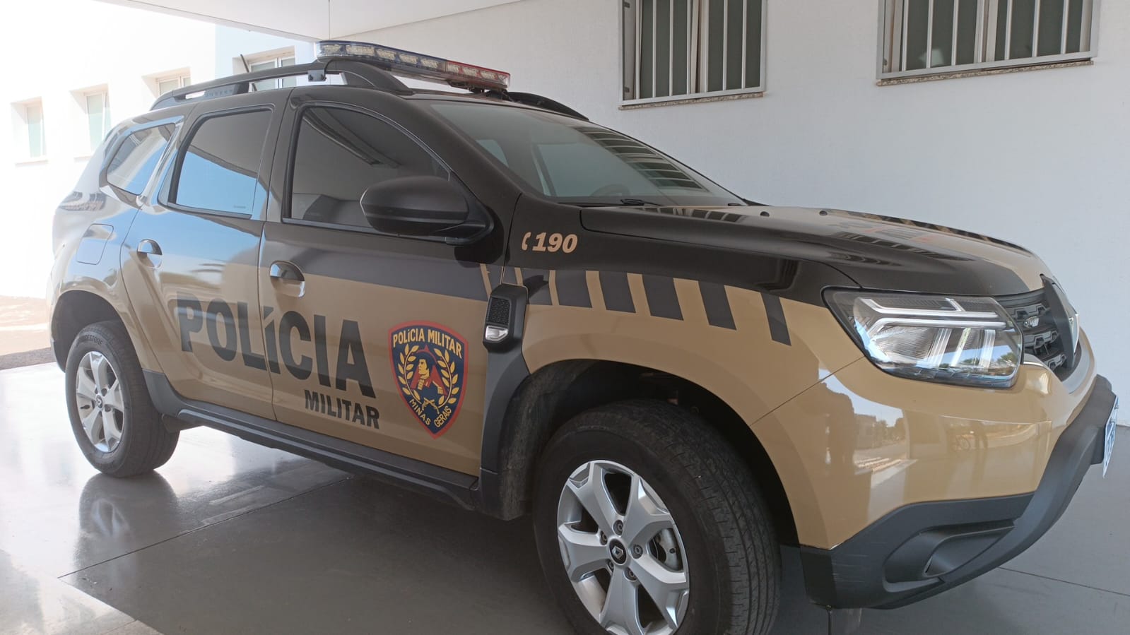 Homem é preso após furtar picanha e whisky em supermercado de Patrocínio