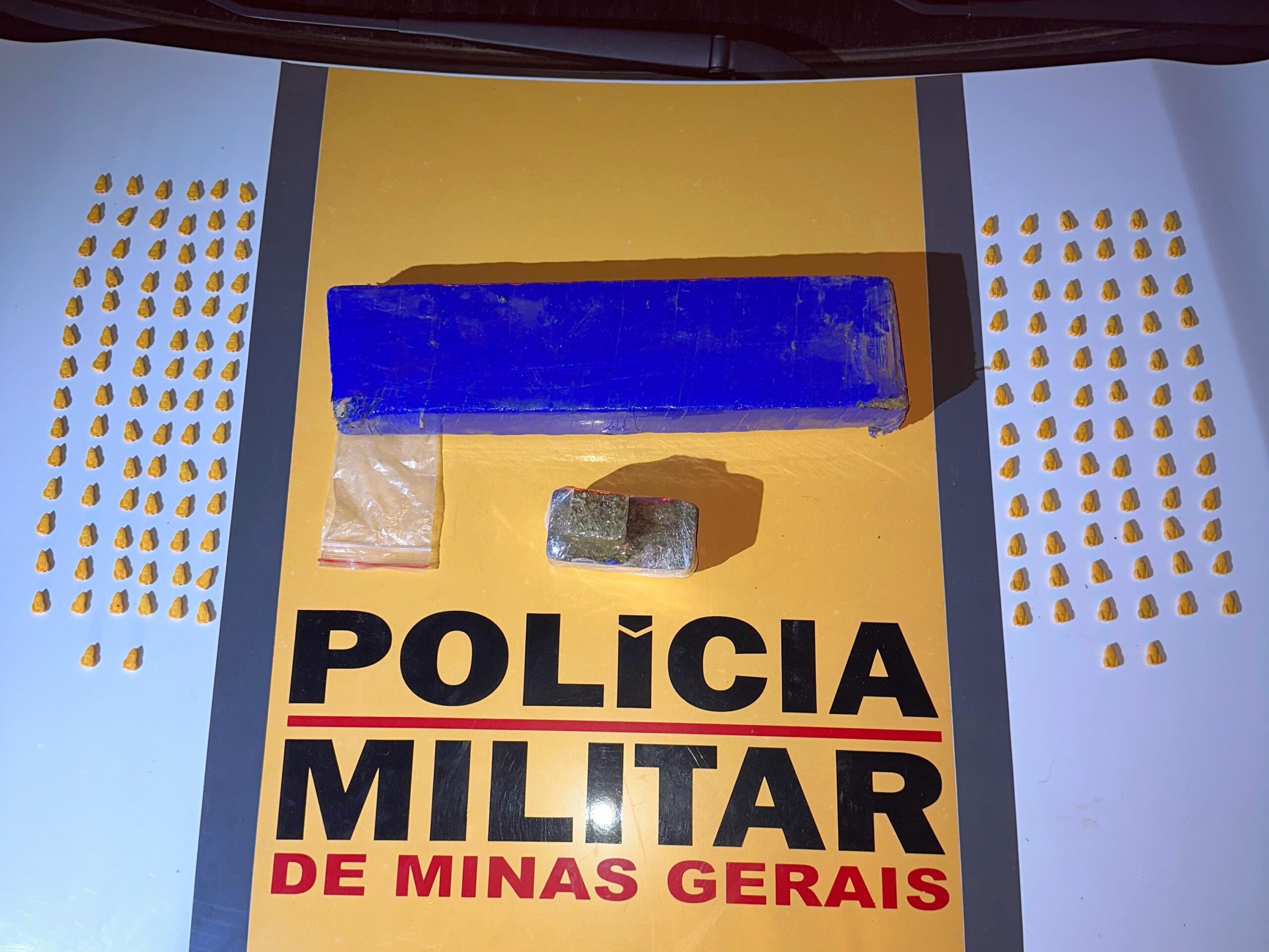 Jovens de Monte Carmelo são presos na MG-190 com drogas adquiridas em Uberlândia