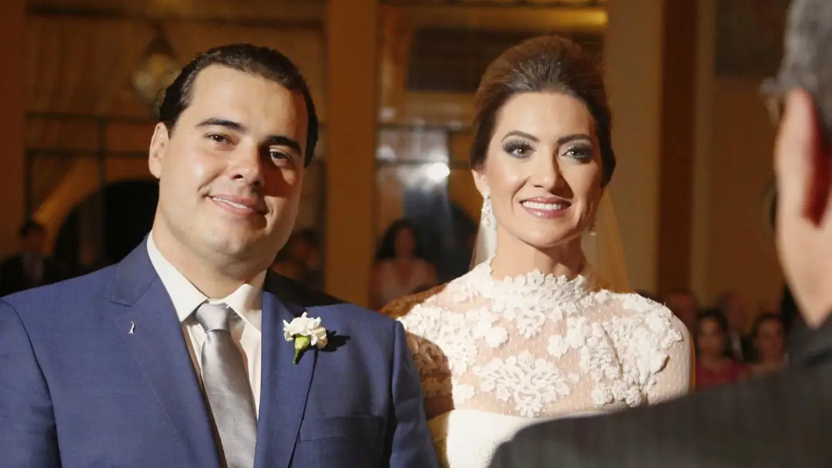 Marido da deputada Greyce Elias é indiciado pela Polícia Federal na Operação Rejeito