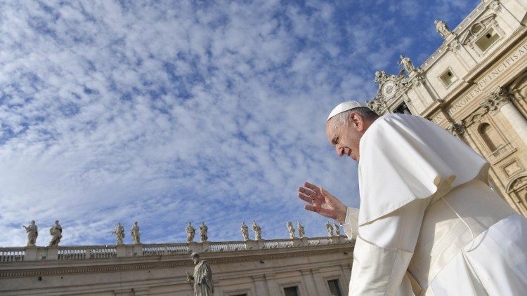 Morre aos 88 anos o Papa Francisco