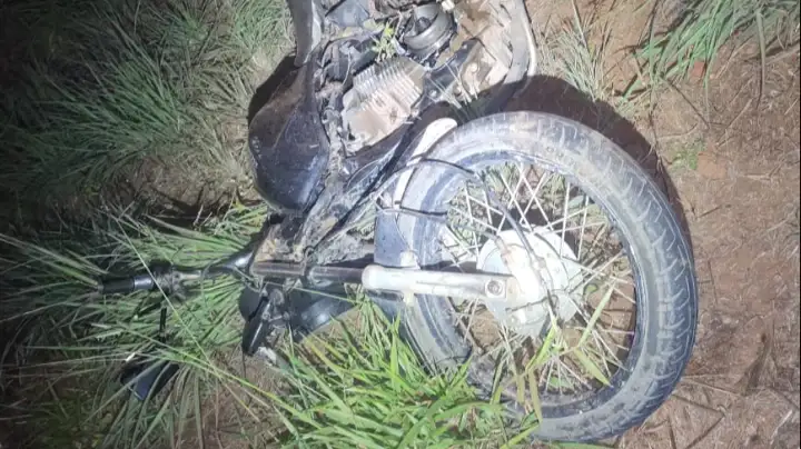 motocicleta foi atingida por um Celta 