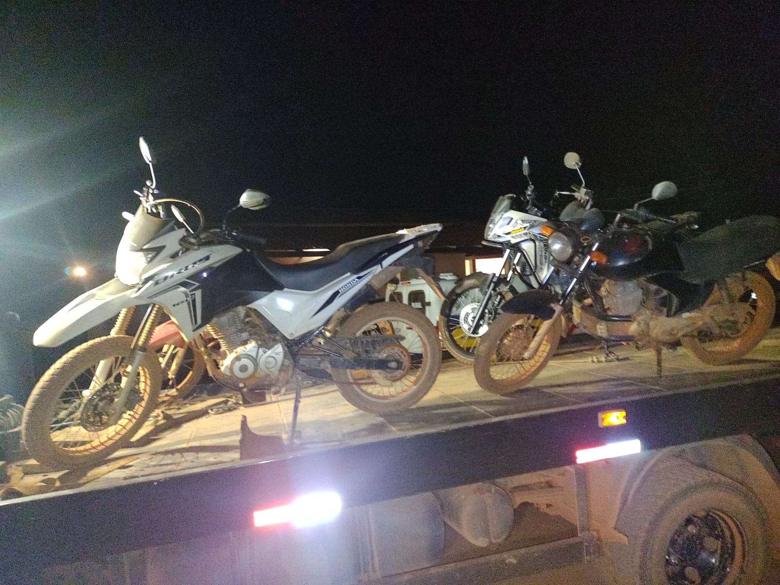 PM desarticula quadrilha que roubava motos em Uberlândia e revendia em Monte Carmelo, após adulteração