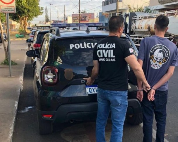 Polícia Civil prende “Pesadelo” e “Felipinho”, acusados de integrarem quadrilha que roubou R$ 124 mil em Araguari