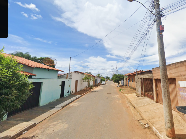 Traficantes sequestram usuário e exigem transferência de moto para quitar dívidas de drogas, em Monte Carmelo