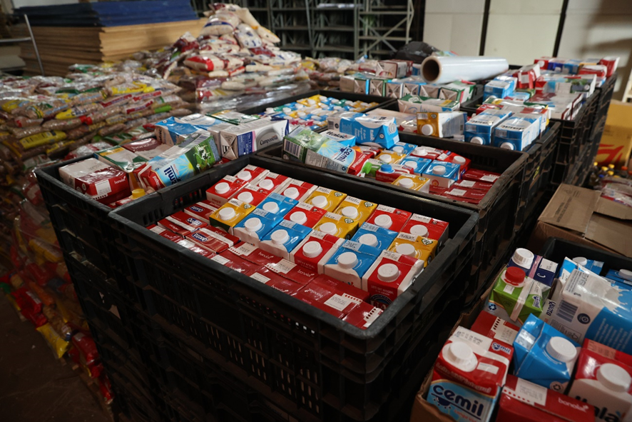 Uberlândia arrecada 7 toneladas de alimentos com jogo do Flamengo na cidade