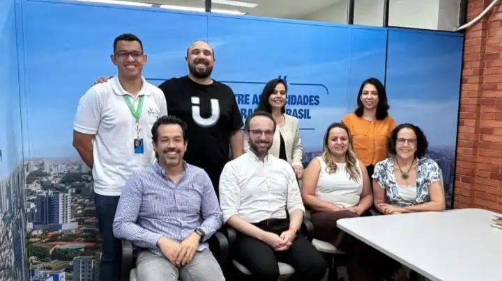 Uberhub e secretaria de desenvolvimento de Uberlândia