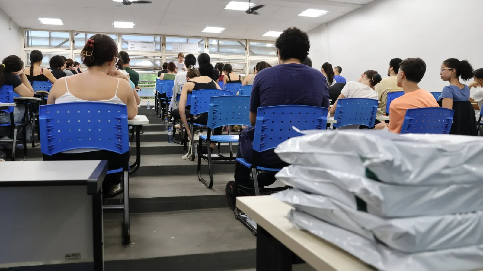 Mais de 27 mil candidatos devem fazer o vestibular da UFU neste domingo